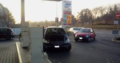 caro benzina padova